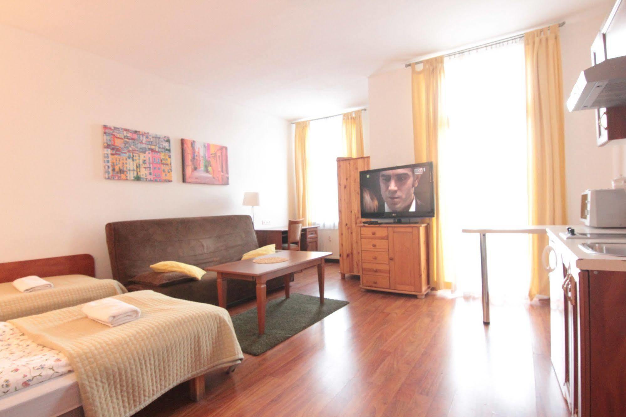 Apartamenty Velvet Poznań Esterno foto